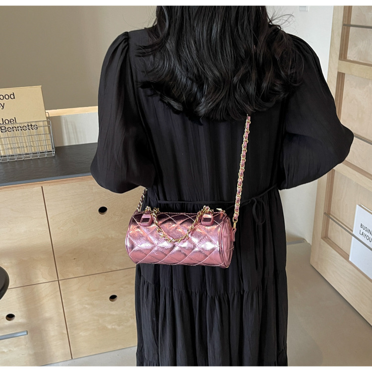 Piccola borsa a mano per donna 2024 nuova borsa a tracolla monospalla alla moda e alla moda, piccolo stile profumato, semplice_voghion.com