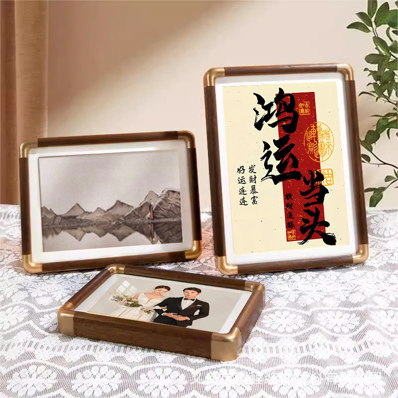 Imitation copper corner photo frame solid wood texture photo frame table wholesale high-end desktop decoration boutique photo frame factory direct sales