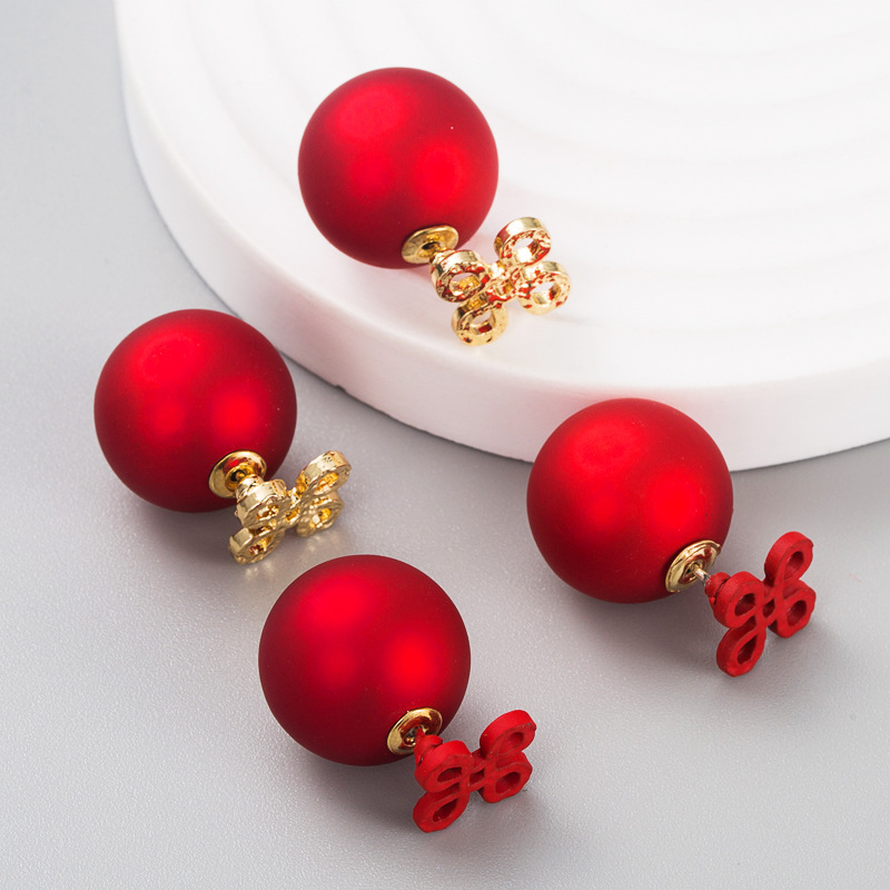 Simple And Fashionable Chinese Knot Earrings Big Spherical Ear Plugs Earrings display picture 2