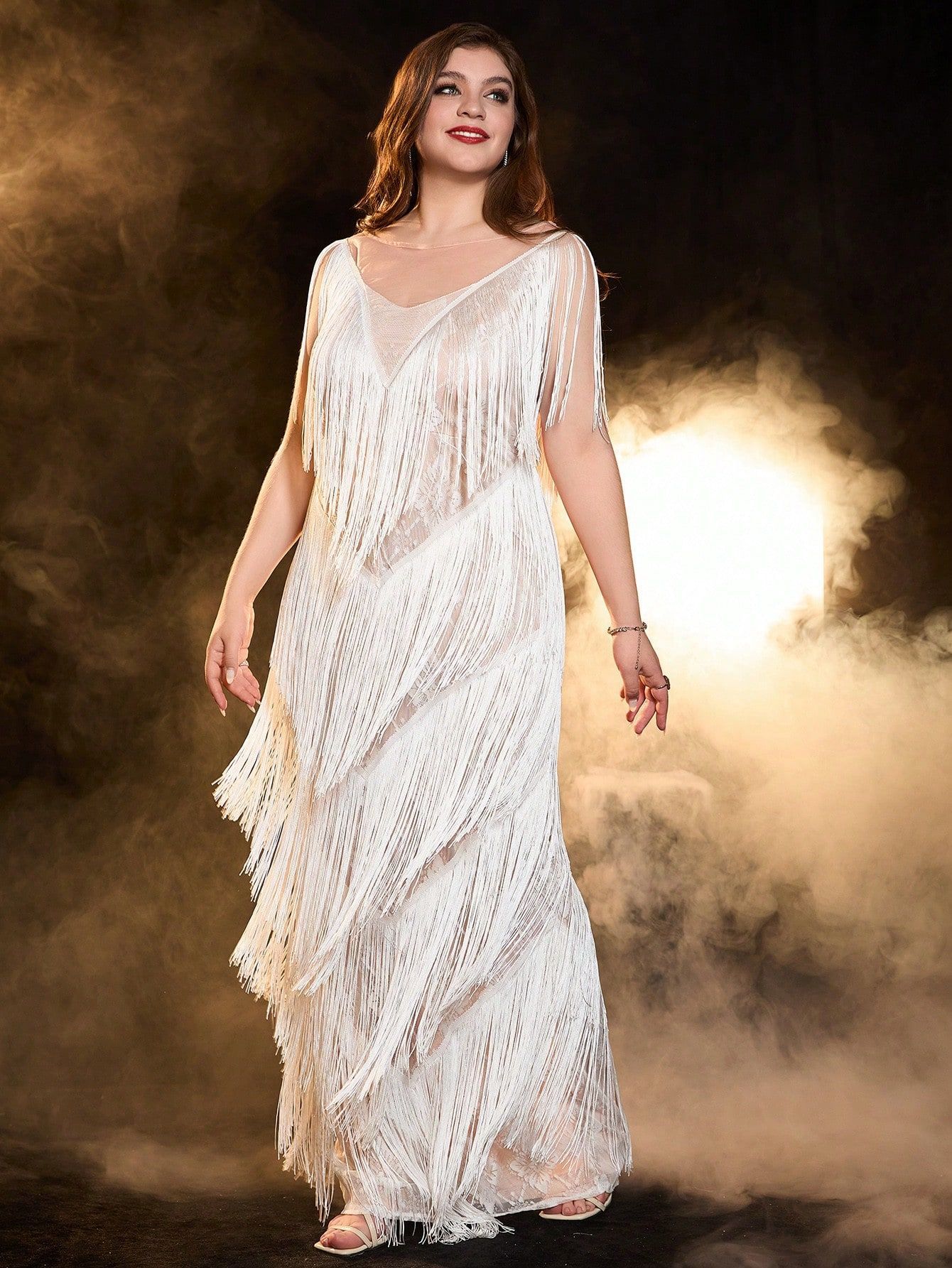 Vestido de talla grande, falda larga estándar, ropa de mujer transfronteriza, nuevo estilo de comercio exterior, cuello redondo, borla sin mangas, vestido de banquete blanco image 6