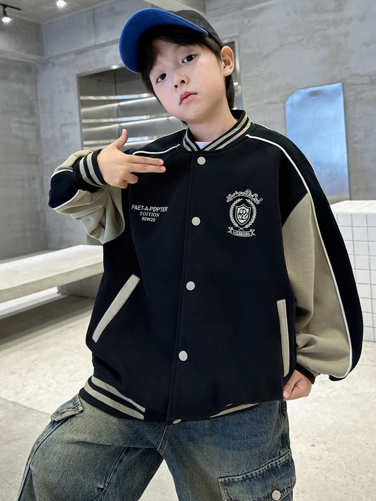Children's autumn jacket for boys