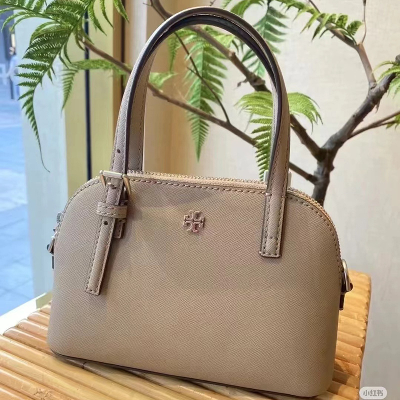 Tortyburch 新しいクラシックレトロシェルバッグファッショナブルで多用途な老眼フルプリントシングルショルダーポータブルクロスボディレディースバッグ|undefined