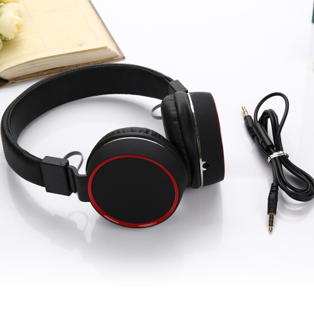 Auriculares Fábrica Ventas directas de fábrica TV10 Cable de color caramelo Auriculares plegables con marca