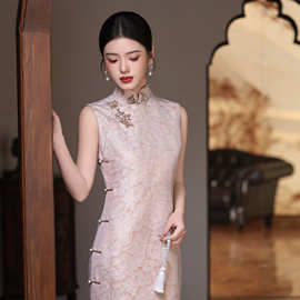 清月木音【云蕖】李德喜贵妇高端浮光锦真丝古法粉色旗袍晚礼服女