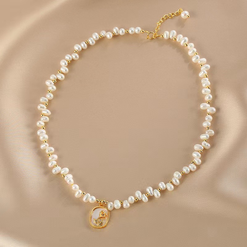 Colar de pérolas de luxo com fecho magnético para mulher_voghion.com