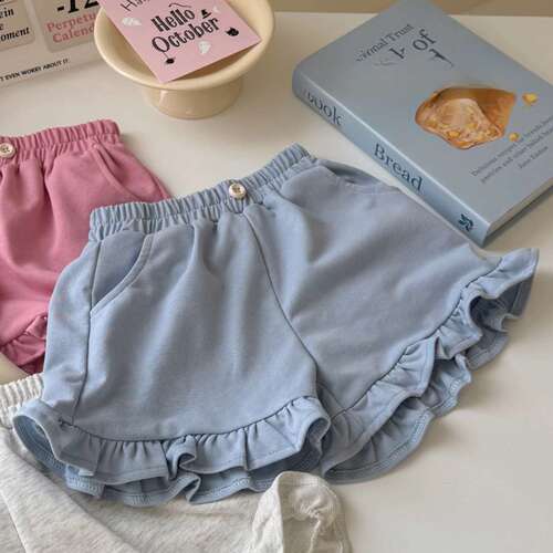 Factory wholesale girls 'fashionable shorts 0-6 years old summer baby solid color Korean lace pants for children with fungus edge