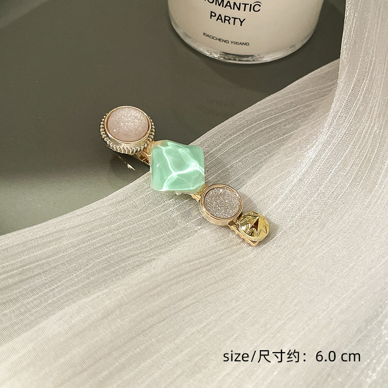 Corea del Sur clip para el cabello de perlas en línea clip para el cabello de mujeres rasgadas clip para el cabello de una palabra clip para el cabello de bordes fría BB clip lateral clip para el temperamento clip para la cabeza