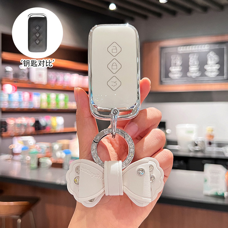 [Wuling D 모델] 실버 엣지 화이트 + 화이트 리본