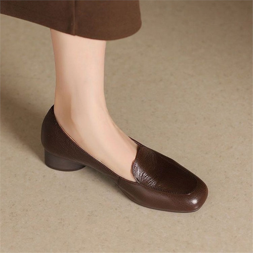 Spring 2025 Soft Leather Loafers for Women, French Retro Style, Low Open Toe, Narrow Small Heel, New Arrival