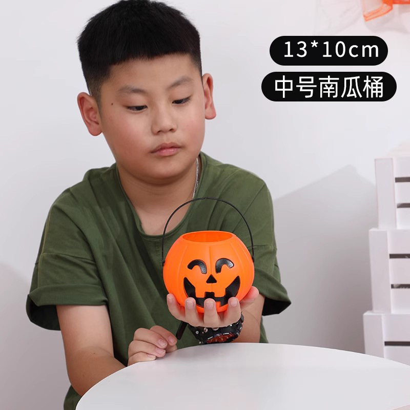 Lámpara de calabaza de Halloween barril de dulces portátil para niños canas de azúcar decoración de jardín de infantes accesorios linterna luminosa