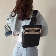 头层牛皮2025新款男女同款胸包大容量真皮凯丽包时尚百搭女士包包