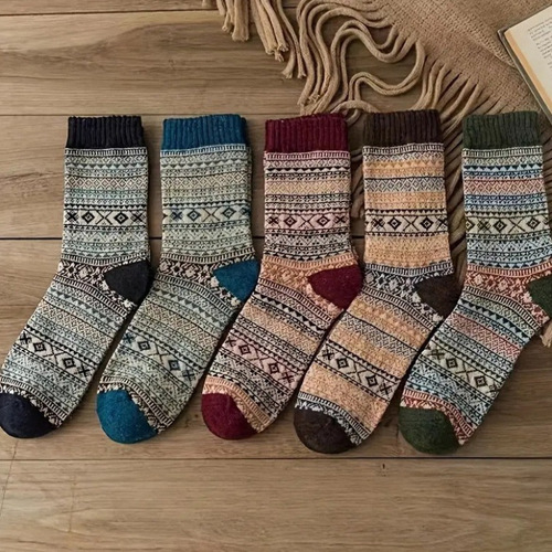 Retro Socks for Men and Women, Autumn/Winter Mid-Calf Socks, Totem Style, Japanese-Style with Workwear Pants, Long Socks, Ethnic Trendy Socks, American Casual Style