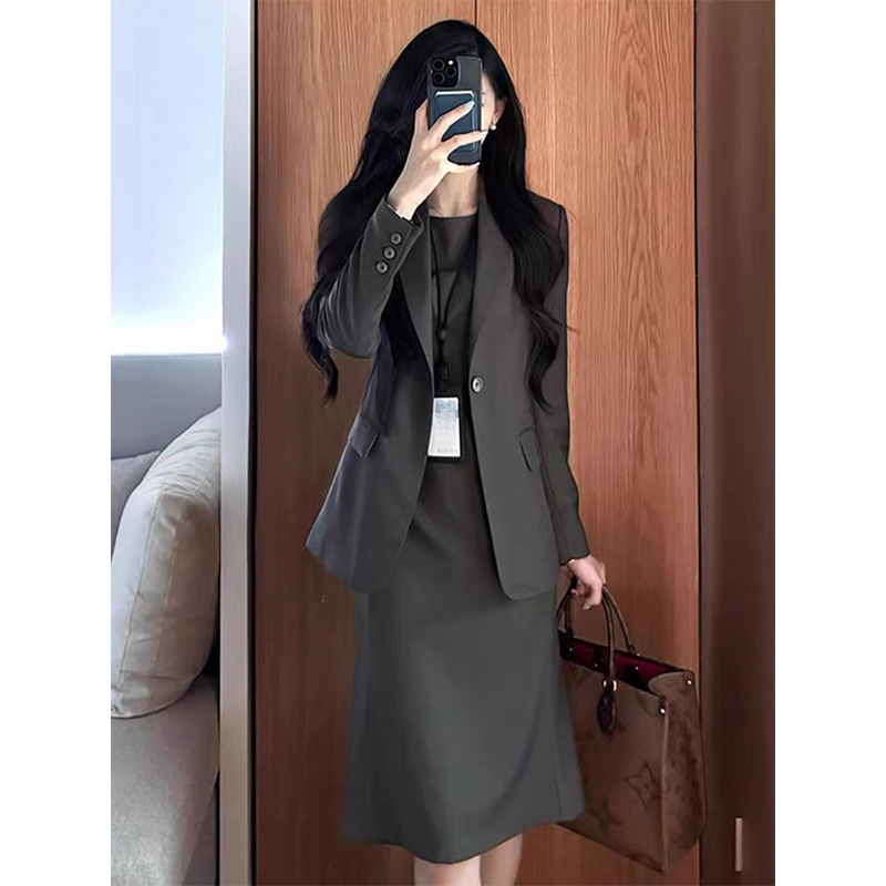 春秋新款大码灰色西装套裙女胖mm职业韩版西服连衣裙两件套25160
