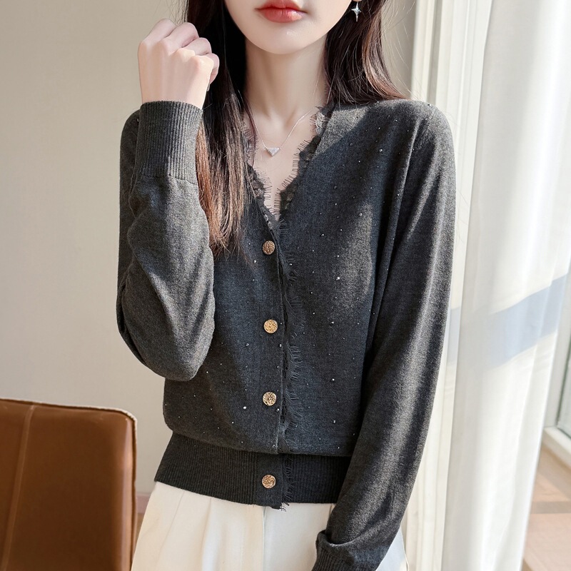 Fine Wool Cardigan, New Autumn/Winter Women's V-Neck Outerwear with Sequin Lace Design and Solid Color Small Gold Buttons