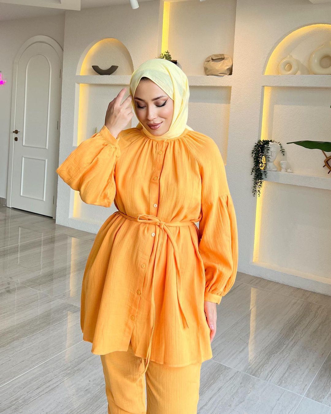 Completo due pezzi camicia e pantaloni stile arabo donna_voghion.com