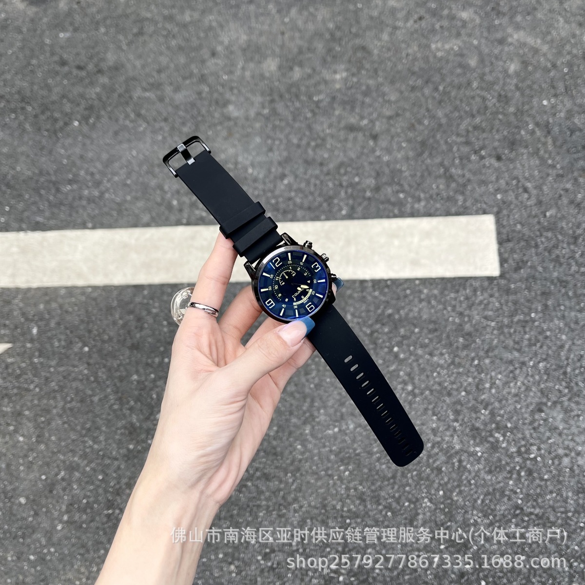 Douyin Live Broadcast Hot Selling Trend Handsome Big Dial Heavy Industry Watch Female Student Junior Senior high school Youth Fashion Men's Watch