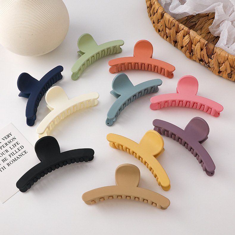 Korean Frosted Solid Color Shark Clip Wholesale display picture 13