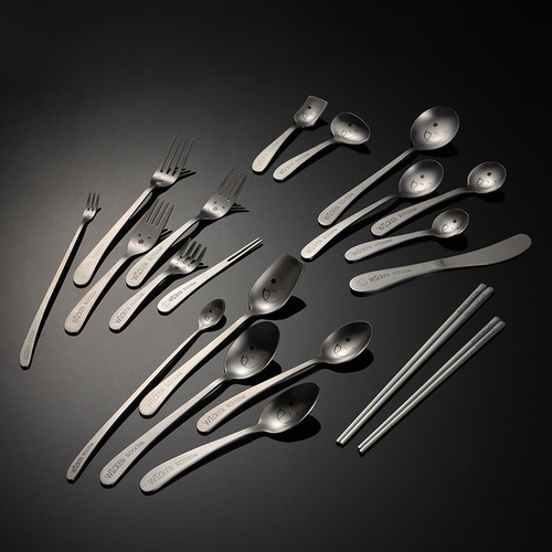 Aion 304 stainless steel creative smiling face inclined handle laser spoon chopsticks fork student tableware full set of gifts for children