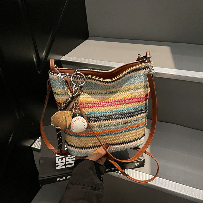 Woven Bags 2026 New Women's Bags Summer Shoulder Crossbody Bag Underarm Bag Fashionable Casual Vacation Straw Bag
