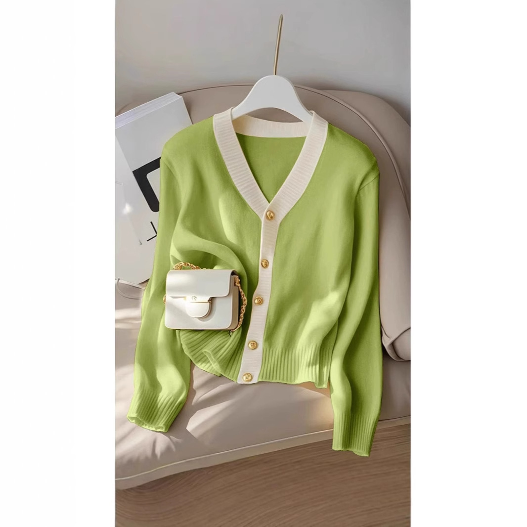 小香风洋气V领长袖淡黄色奶huhu针织开衫女春装气质显白外套毛衣