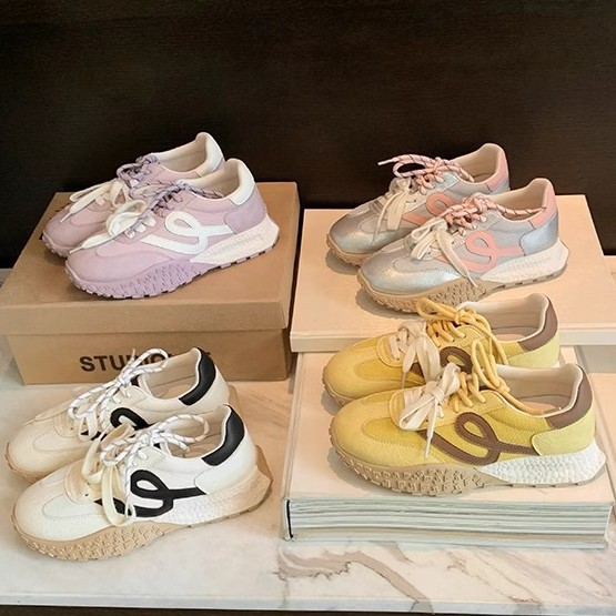 Los nuevos zapatos de altura interior de 6cm de Grape Mom combinan con cordones de color de contraste de todo fósforo, zapatos deportivos de entrenamiento alemán de ocio, zapatillas de deporte para mujer