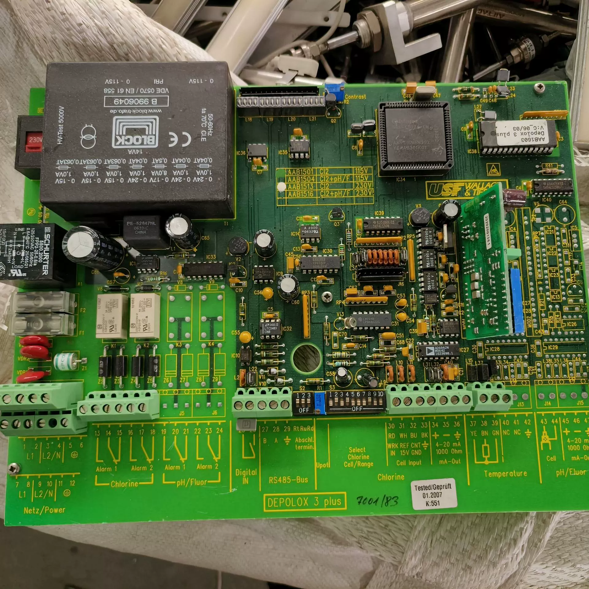 Продается материнская плата анализатора остаточного хлора DEPOLOX 3 PLUS SIEMENS Siemens DEPOLOX 3PLUS