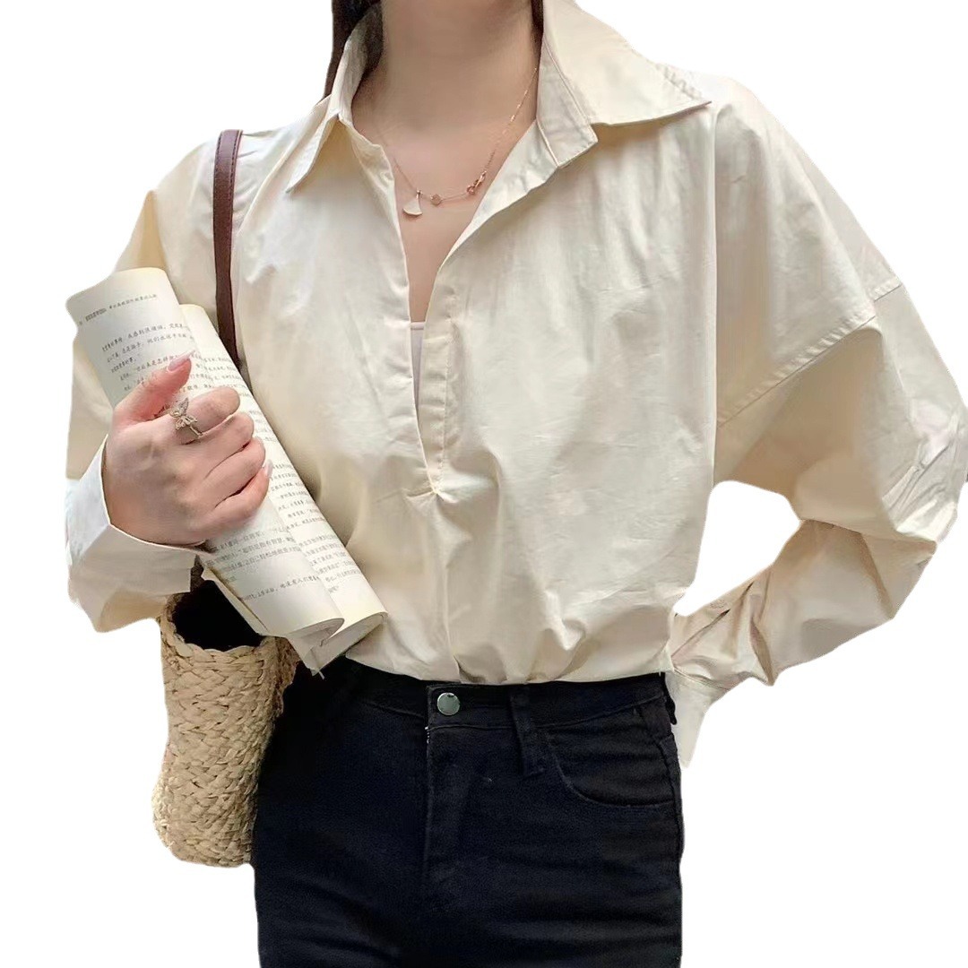北欧から新しい長袖ミニマリストレディースシャツコットンポプリンバットスリーブVネック多用途ルーズシャツ