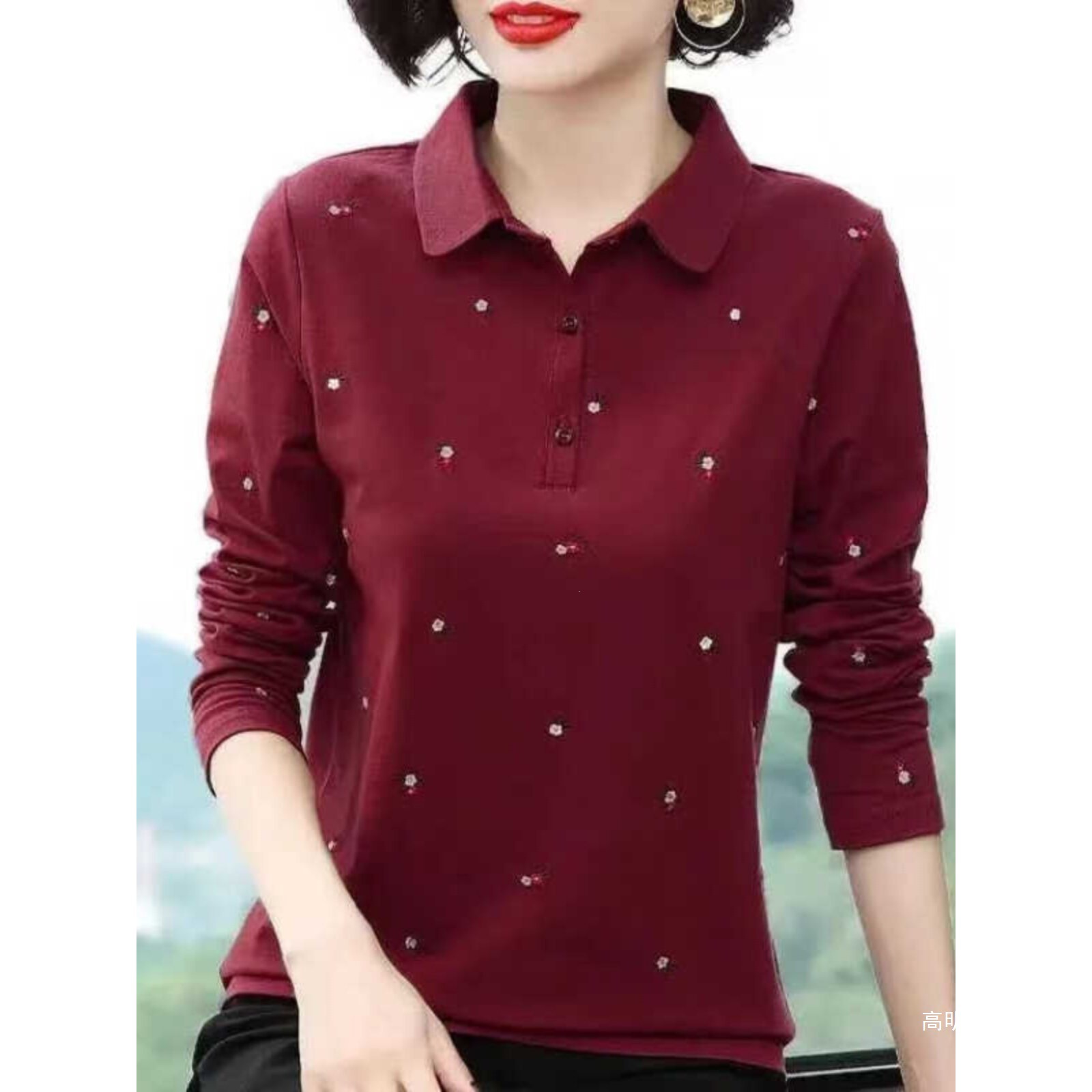 Women's long-sleeved polo shirt with collar, new autumn and winter style, plus size, age-reducing and versatile base layer.