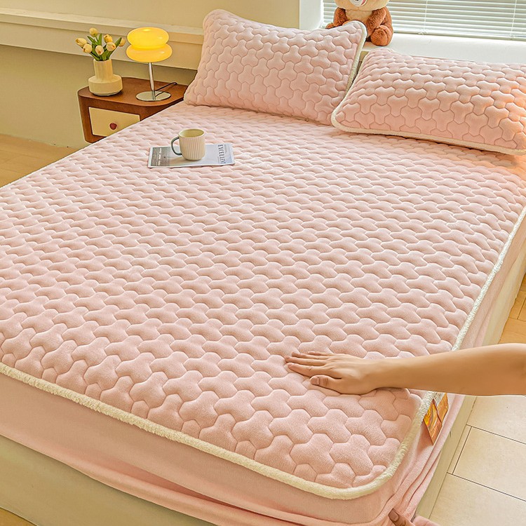 Cama de camisa de leche gruesa clase A cubierta de una sola pieza de cubierta de cama de invierno intercalada de algodón cubierta de colchón cubierta de protección de colchón 2025 nuevo