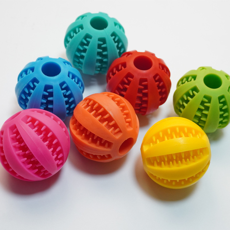 Perro fugas de comida bola puzzle mordida resistente dientes dorados corky para aliviar el aburrimiento juguetes de bolas elásticas al aire libre lanzamiento de entrenamiento image 5