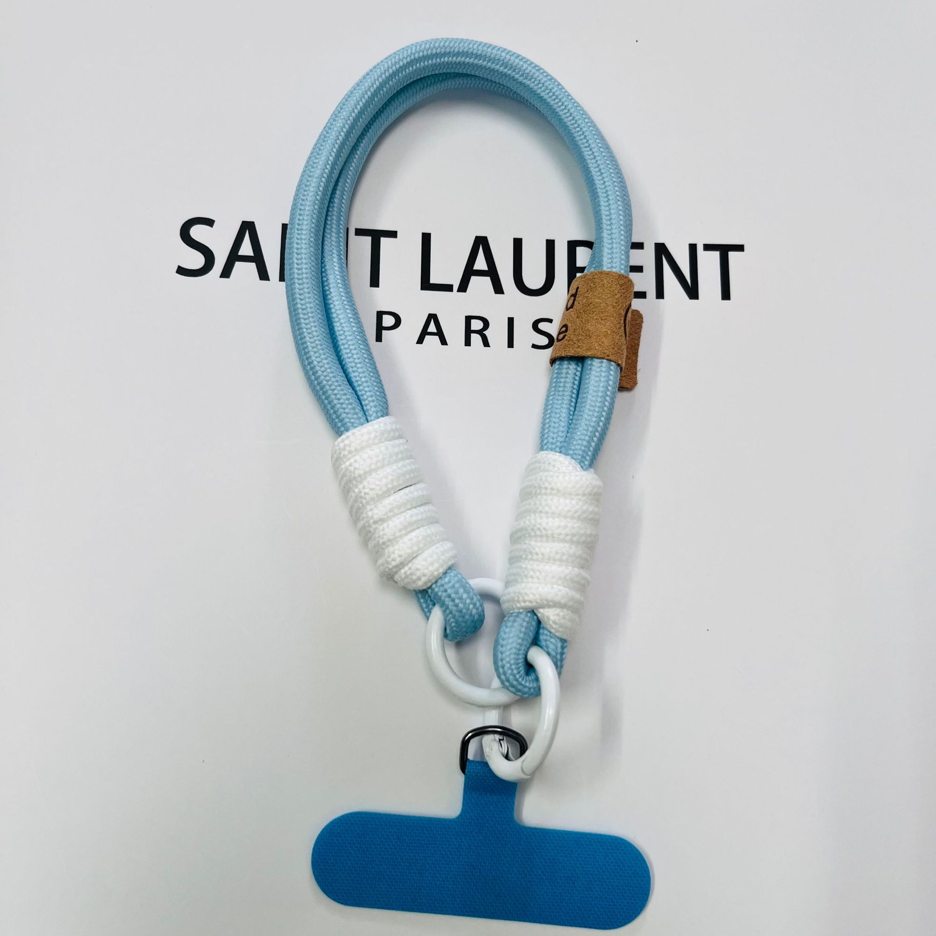하늘색 로프 + 스페이서