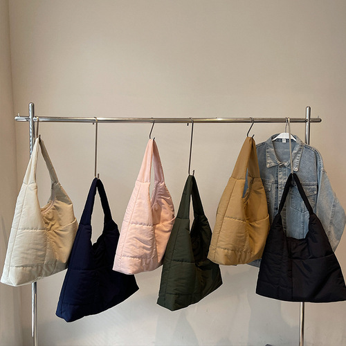 Women's Large Capacity Tote Bag, Commute-Friendly, Versatile Single Shoulder Bag, Student School Crossbody Bag, Soft and Plush Nylon Fabric Bag