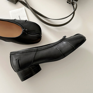 ��Ƥ��~��Ƥ�͹�С��ƽ�ל\�ڰ��ن�ЬŮ��ֺЬ�i���R�㬔����Ь