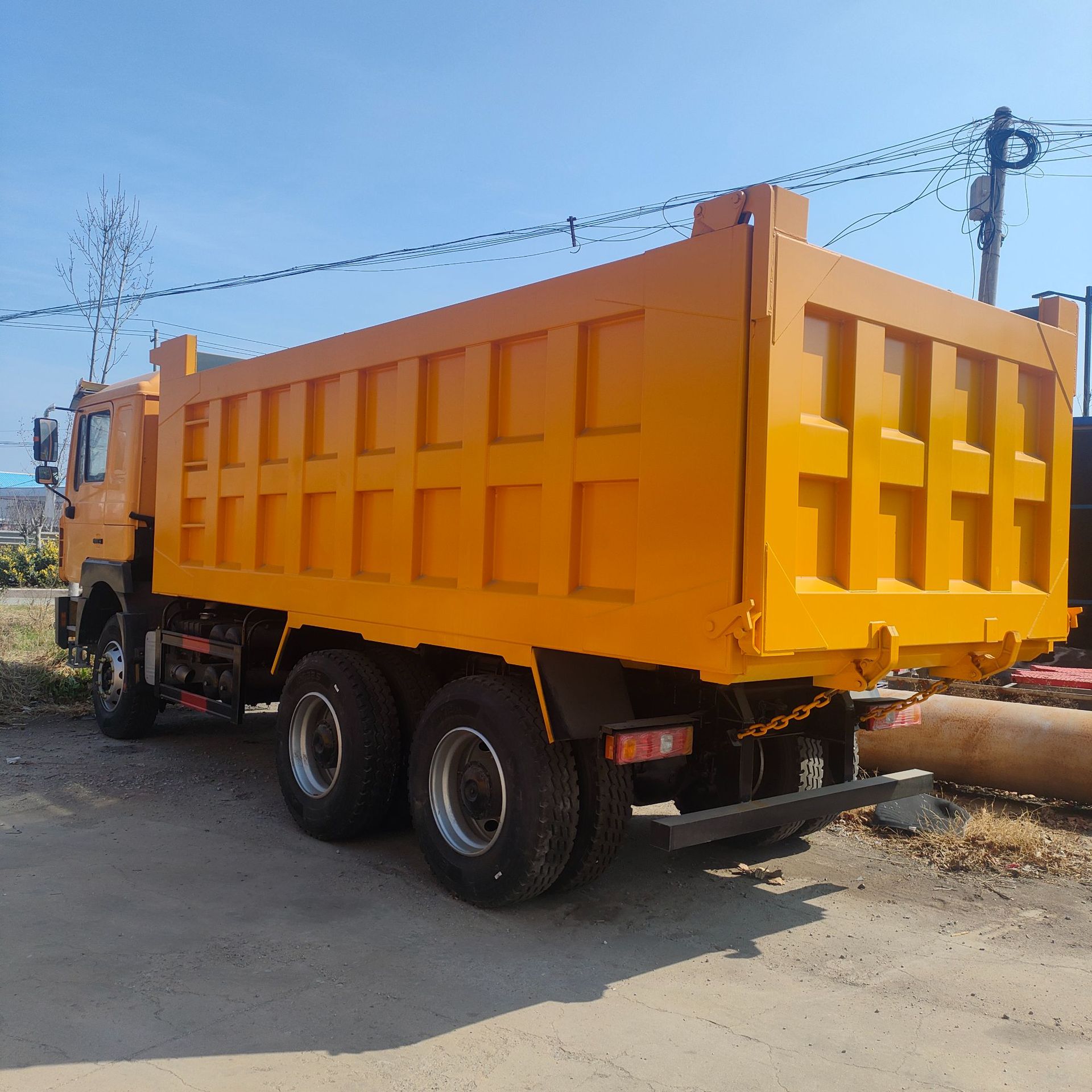 Overseas African Dump Truck, Shacman Delong F3000 Dump Truck, 6X4 Rear-Dump Dump Truck, Earthmoving Truck
