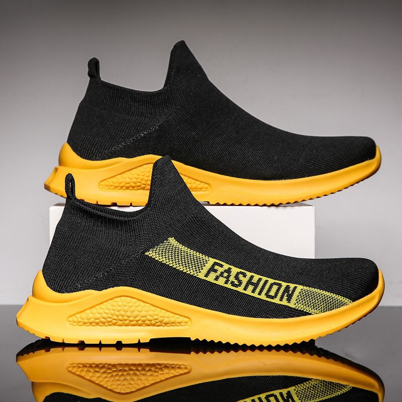 Warrior autumn junior high school boys shoes soft bottom non-slip lace-free men's shoes