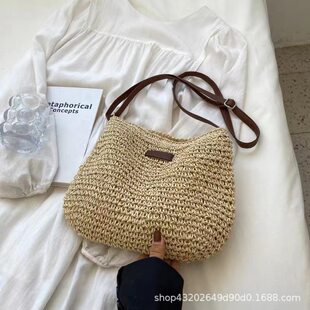 Straw summer fresh beach shoulder bag for leisure