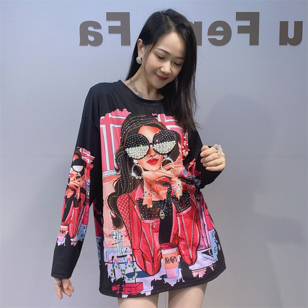 Comercio exterior de mujeres europeas y estadounidenses cuello redondo suelto camiseta de manga larga impresión 3D de moda gran cuentas de clavos con camisa de manga larga