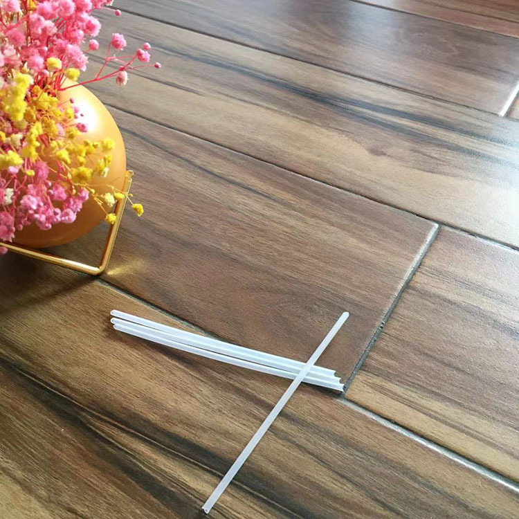 厂家直销圆珠笔中性笔笔管 笔芯替芯油管 pe透明空心原料小塑料管