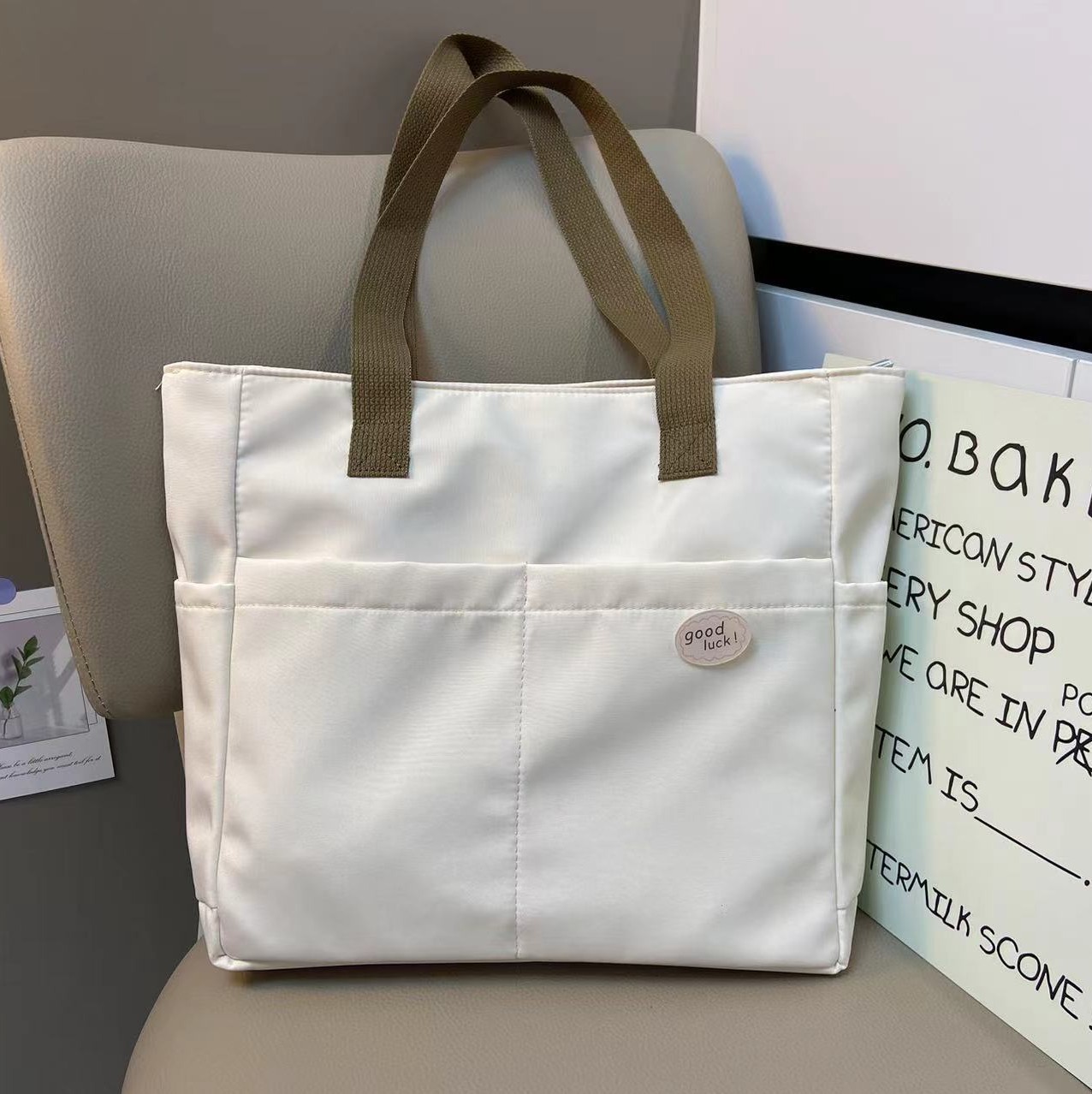 Diseño original bolso de tote de lona gruesa con cremallera japonesa para viajeros, bolso de hombro simple para estudiantes de arte informal