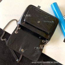 25�߼�����Ƥniki����ְ���朗l���]�����؛�μ�б���Ů�ް���