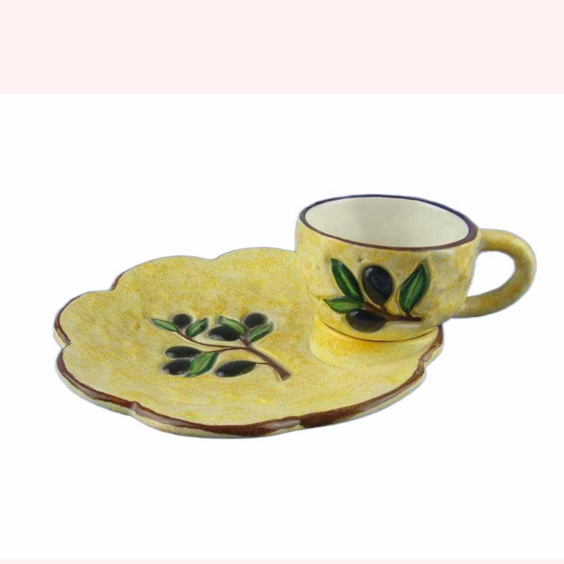 Taza de cerámica en relieve de oliva Taza en forma de fruta fiel pintada a mano 3D Taza de café con patrón de fruta verde Taza de jugo Taza de agua