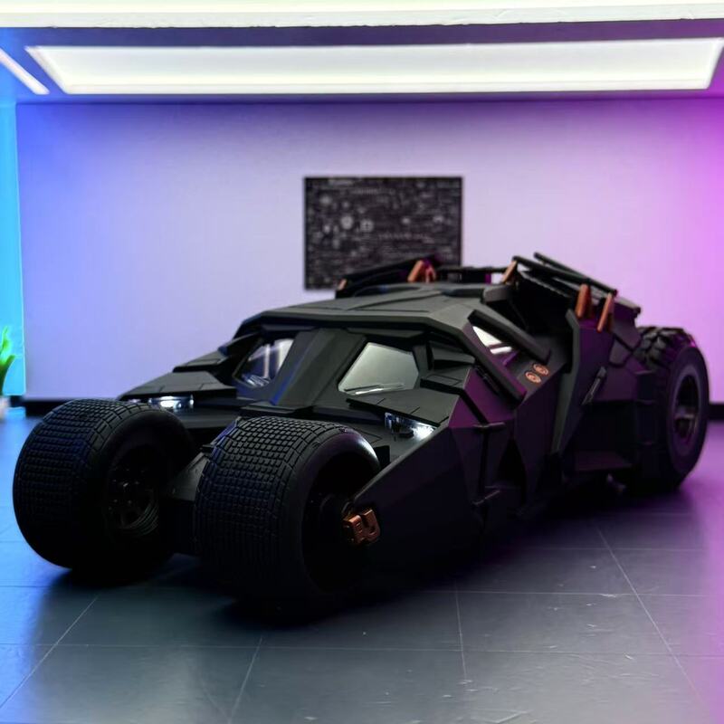 Qiyi Car Model 1:18 Genuine Dark Knight Batman Spray Edition Alloy Car Model Decoration Children's Toy Car