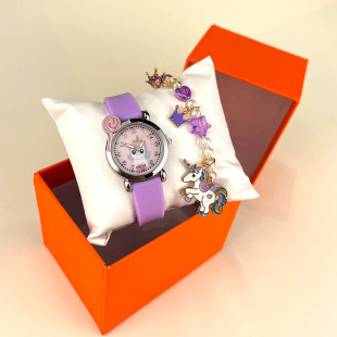 Foreign trade popular children's suit bracelet quartz watch new hot selling unicorn gift watch factory wholesale