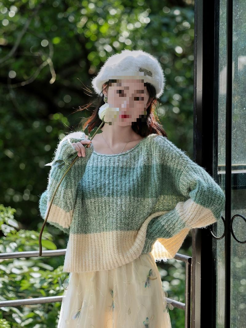 软糯文艺复古拼色慵懒风短款毛衣女秋季新款条纹针织衫上衣女