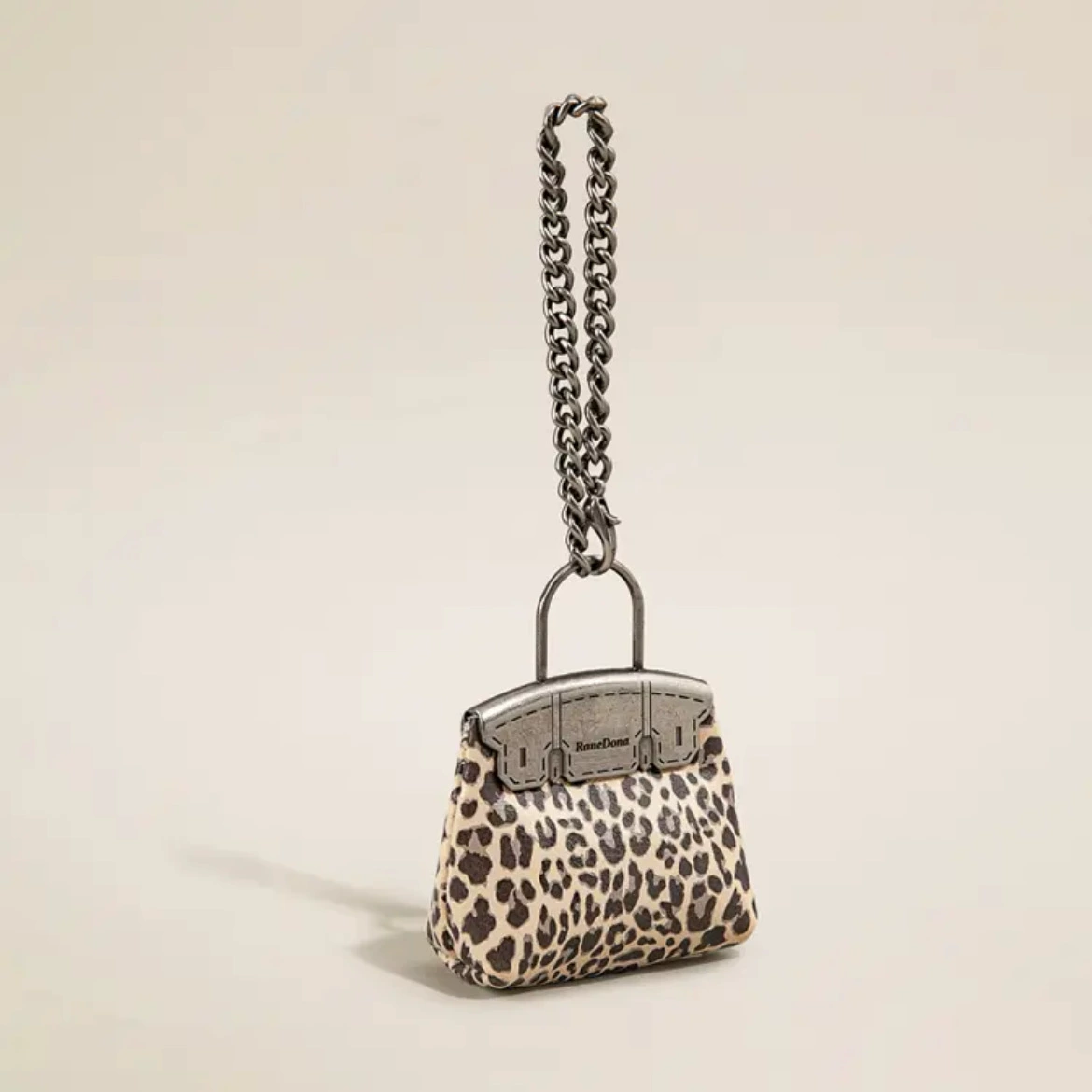 Г Genuine pendant, universal small bag, pack, decorations, light luxury style