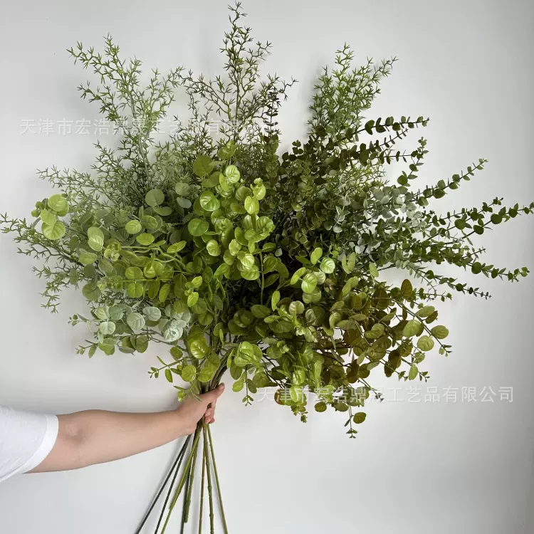 新款仿真绿植高枝豆叶 尤加利叶 幸福草婚庆塑料叶子工程绿植现货