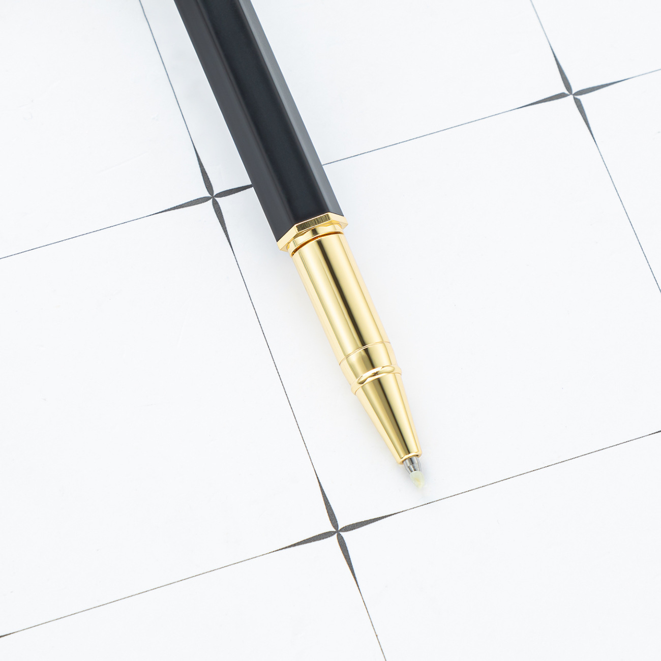 Nuevo hexágono firma oficina de negocios bolígrafo de agua bolígrafo de agua logotipo publicitario regalos bolígrafo metal al por mayor