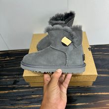 【顺丰包邮】中大童一粒扣2025冬季桑坡羊皮毛一体加厚保暖雪地靴