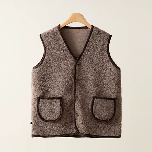 Camel vest