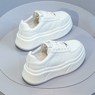 European Thick Bottom Small Height White Shoes Women's 2024 New Autumn All-match Loaf Casual Sports Sneakers